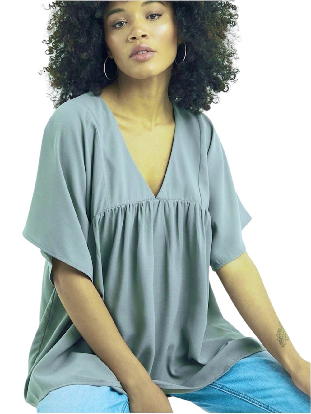 Gold Hawk Silk Relaxed V-Neck Women’s Top in Gray/Blue